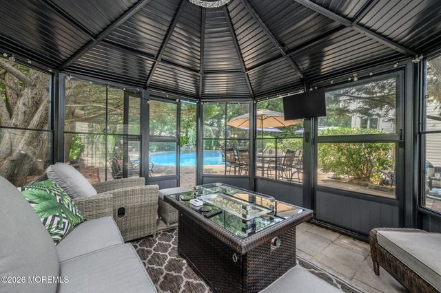 8 Cecilia Court, Howell, NJ 07731