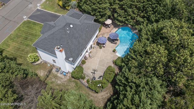 8 Cecilia Court, Howell, NJ 07731