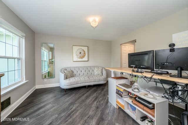 8 Cecilia Court, Howell, NJ 07731