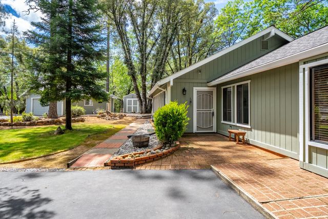 4933 Lakeside Dr, Placerville, CA 95667