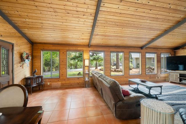 4933 Lakeside Dr, Placerville, CA 95667