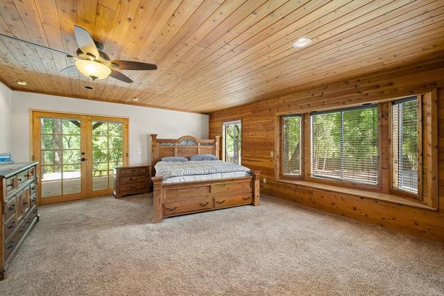 4933 Lakeside Dr, Placerville, CA 95667