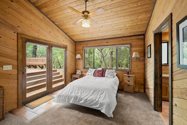 4933 Lakeside Dr, Placerville, CA 95667