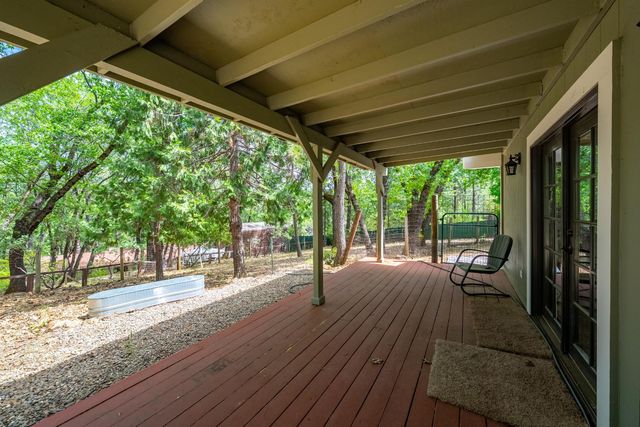 4933 Lakeside Dr, Placerville, CA 95667