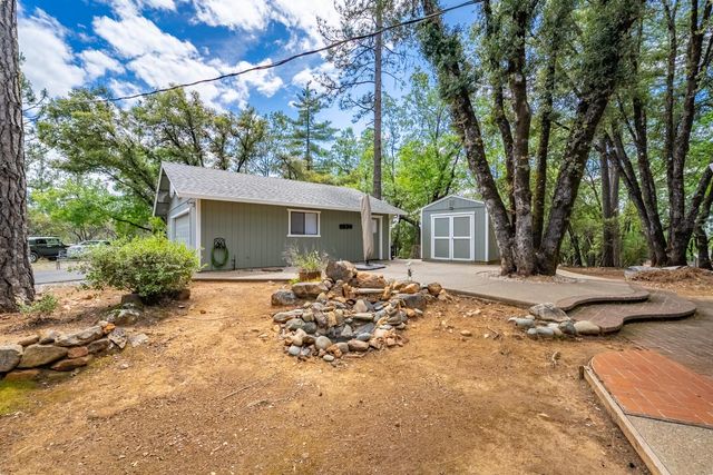 4933 Lakeside Dr, Placerville, CA 95667