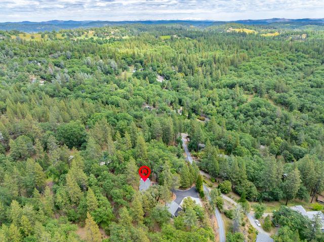4933 Lakeside Dr, Placerville, CA 95667
