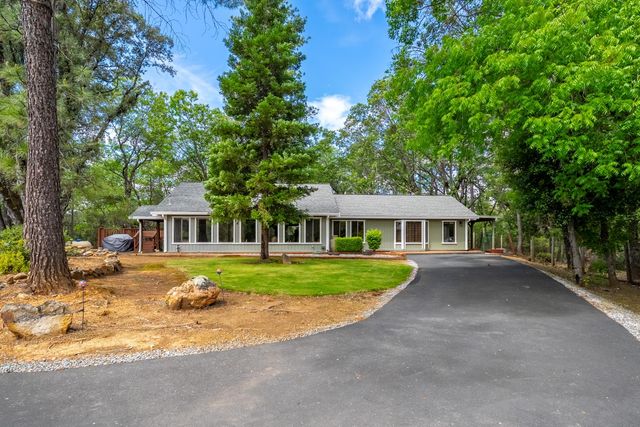 4933 Lakeside Dr, Placerville, CA 95667