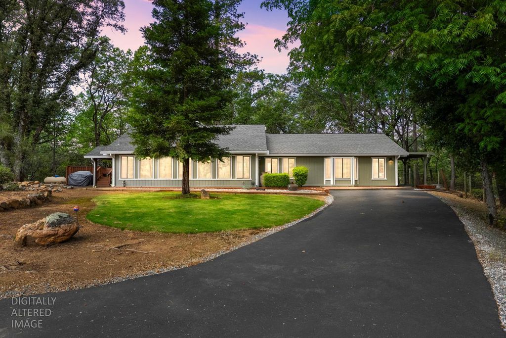 4933 Lakeside Dr, Placerville, CA 95667