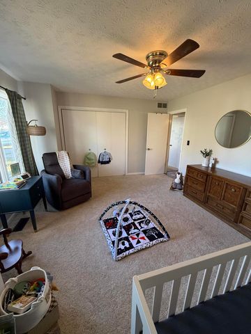 945 Stoney Creek Drive, Frankfort, KY 40601