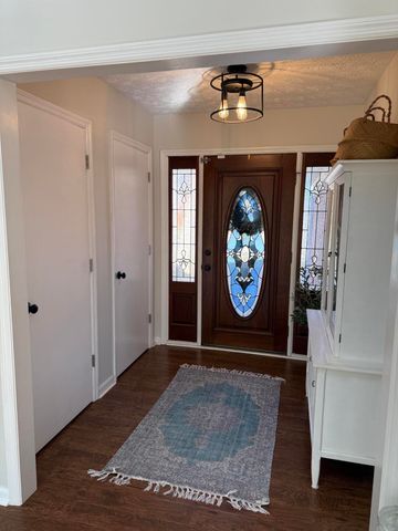 945 Stoney Creek Drive, Frankfort, KY 40601