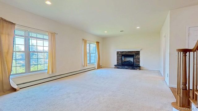 9 Prestwick Drive, Monroe, NY 10950