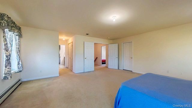 9 Prestwick Drive, Monroe, NY 10950