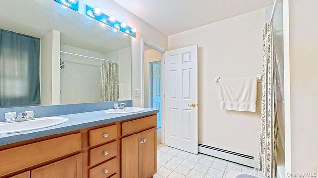 9 Prestwick Drive, Monroe, NY 10950