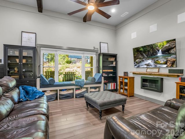 372 Horn Bottom Road, Forest City, NC 28043