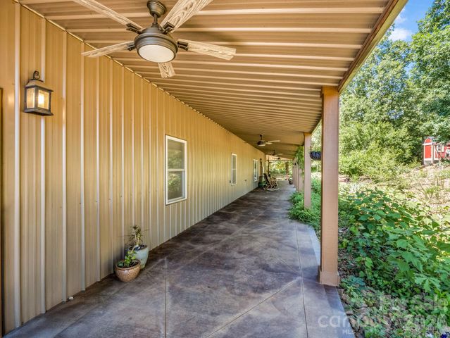 372 Horn Bottom Road, Forest City, NC 28043