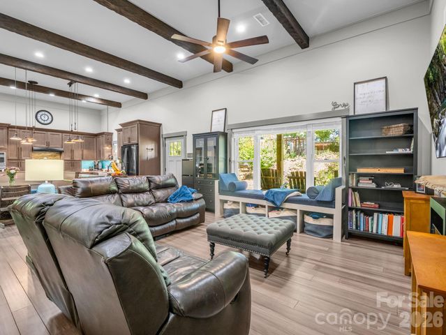 372 Horn Bottom Road, Forest City, NC 28043
