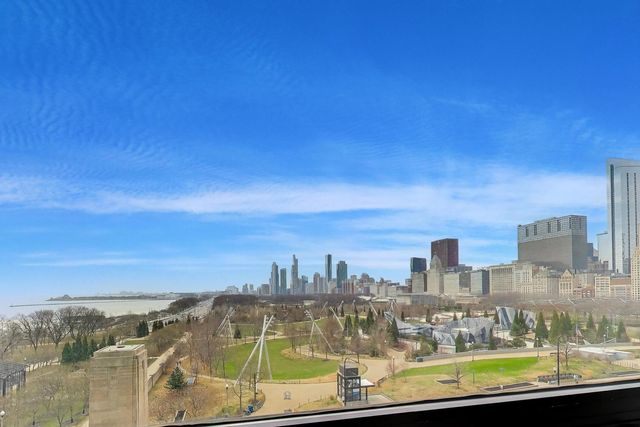 360 E Randolph Street 702, Chicago, IL 60601