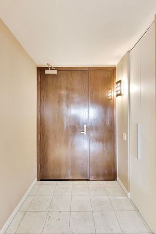 360 E Randolph Street 702, Chicago, IL 60601