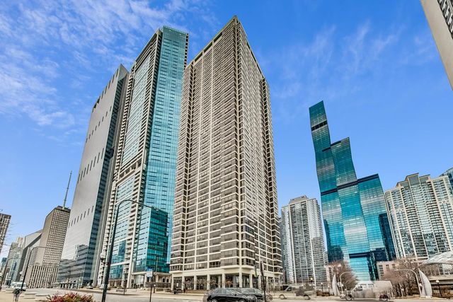 360 E Randolph Street 702, Chicago, IL 60601