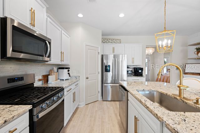 41 Dudley Ave, Okatie, SC 29909