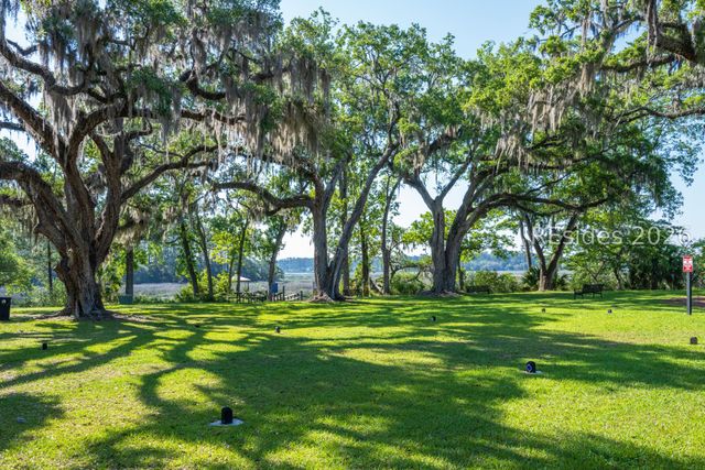 41 Dudley Ave, Okatie, SC 29909