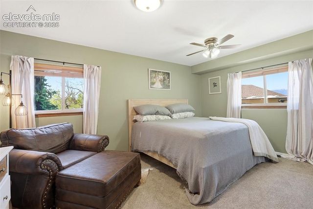 6945 Meadowwood Place, Colorado Springs, CO 80918