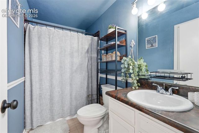 6945 Meadowwood Place, Colorado Springs, CO 80918