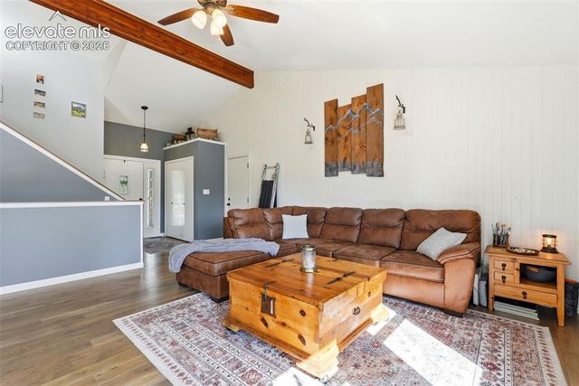 6945 Meadowwood Place, Colorado Springs, CO 80918