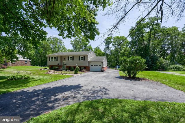 3356 TURNPIKE RD, Elizabethtown, PA 17022