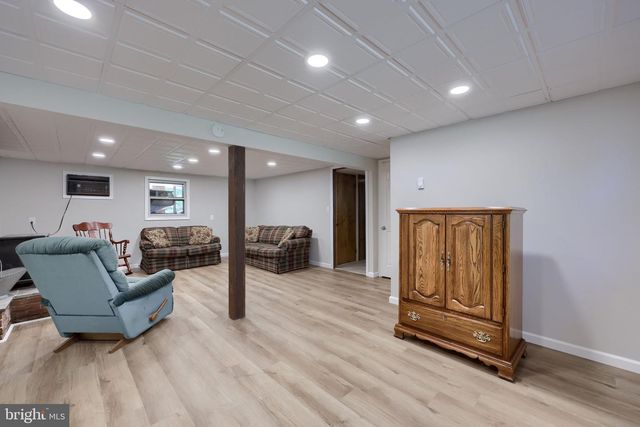 3356 TURNPIKE RD, Elizabethtown, PA 17022