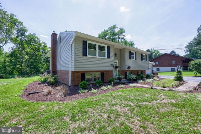 3356 TURNPIKE RD, Elizabethtown, PA 17022