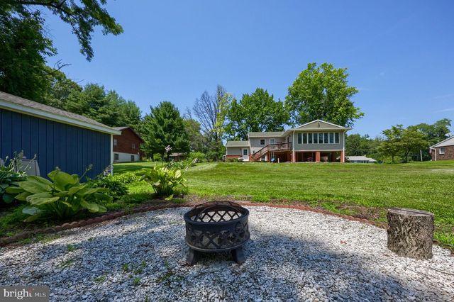 3356 TURNPIKE RD, Elizabethtown, PA 17022