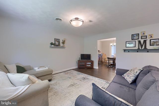 3356 TURNPIKE RD, Elizabethtown, PA 17022