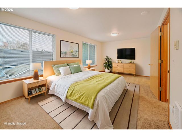 2067 Sw FELLOWS St, Mc Minnville, OR 97128