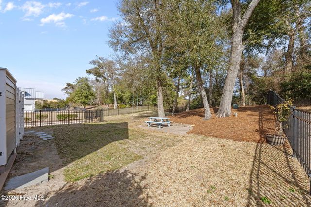 416 Sunrise Court, Emerald Isle, NC 28594