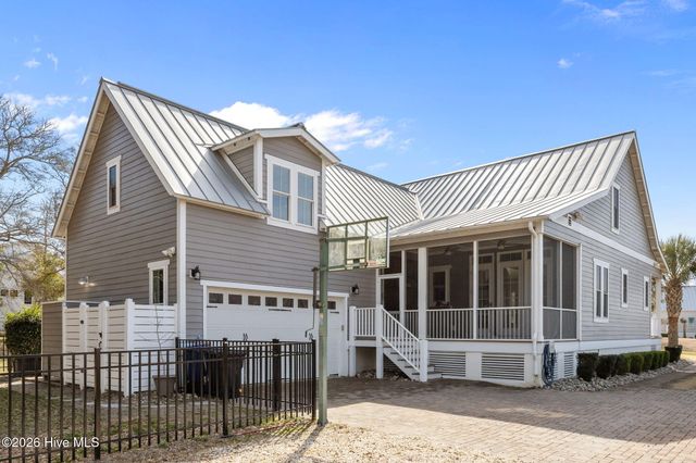 416 Sunrise Court, Emerald Isle, NC 28594