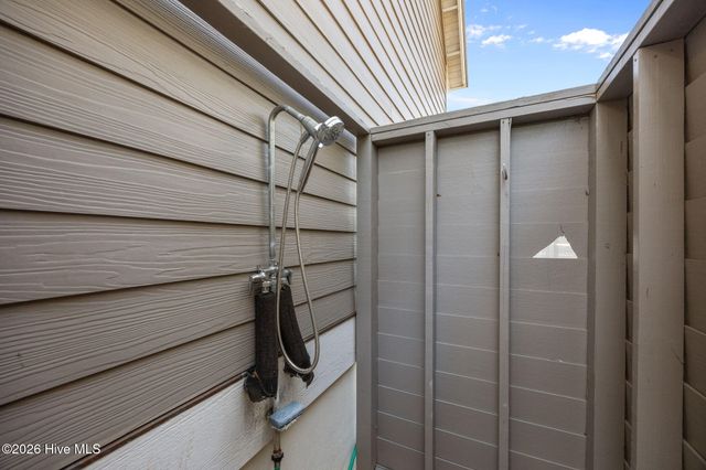 416 Sunrise Court, Emerald Isle, NC 28594