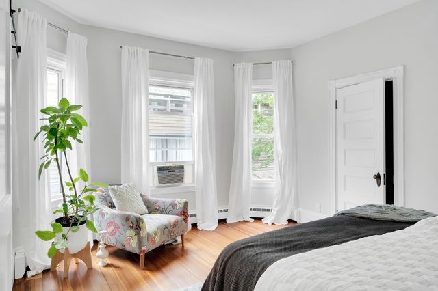 28 Inman Street 3, Cambridge, MA 02139