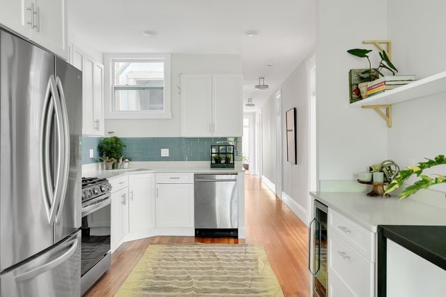 28 Inman Street 3, Cambridge, MA 02139