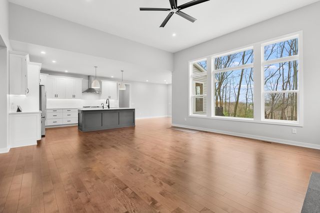 8564 Brighten Trail, Mattawan, MI 49071