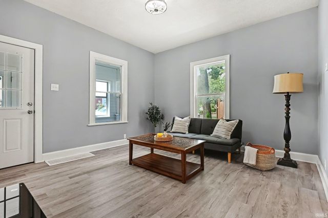1628 Catalpa Avenue, South Bend, IN 46613