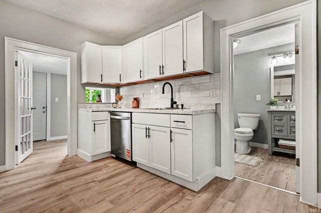 1628 Catalpa Avenue, South Bend, IN 46613