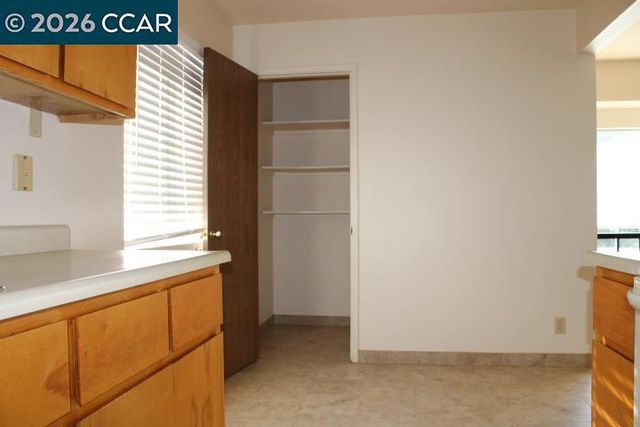 5619 Madison Ave, Richmond, CA 94804