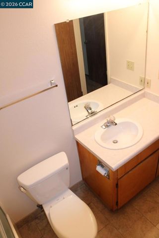 5619 Madison Ave, Richmond, CA 94804