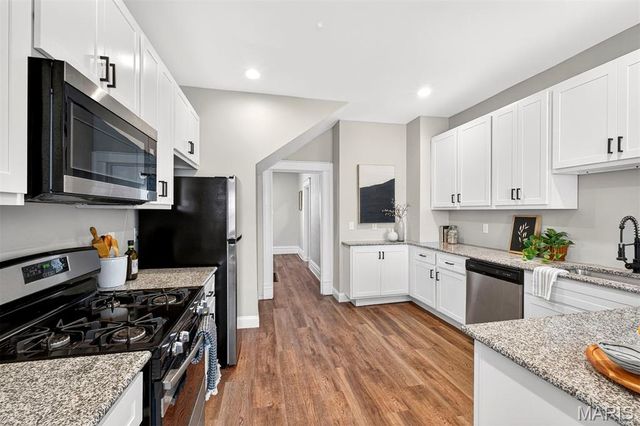 5834 Victoria Avenue, St Louis, MO 63110