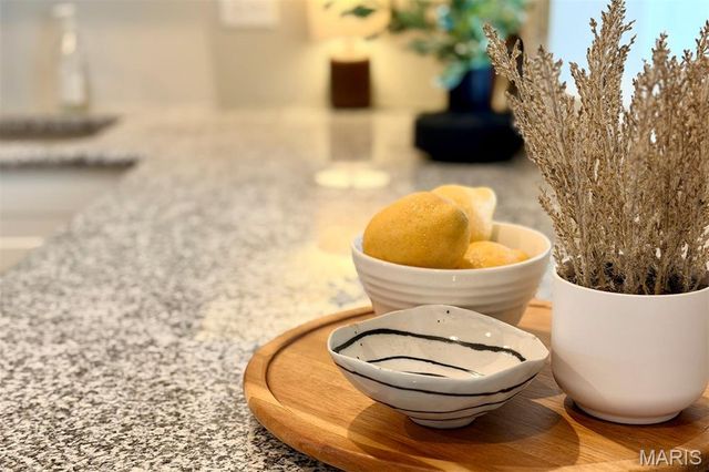 5834 Victoria Avenue, St Louis, MO 63110