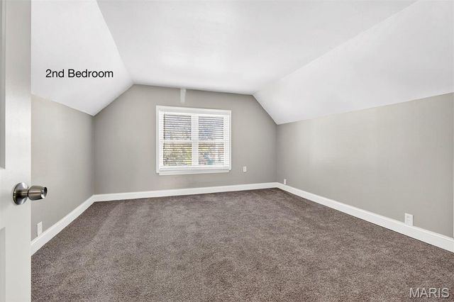 5834 Victoria Avenue, St Louis, MO 63110