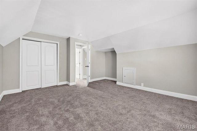 5834 Victoria Avenue, St Louis, MO 63110