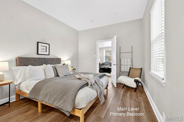 5834 Victoria Avenue, St Louis, MO 63110