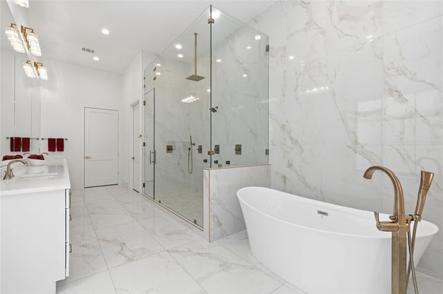 13034 Memorial Drive, Houston, TX 77079